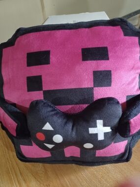 Source Unknown Pink Plush Kids Shoulder Bag with Black Controller Accent